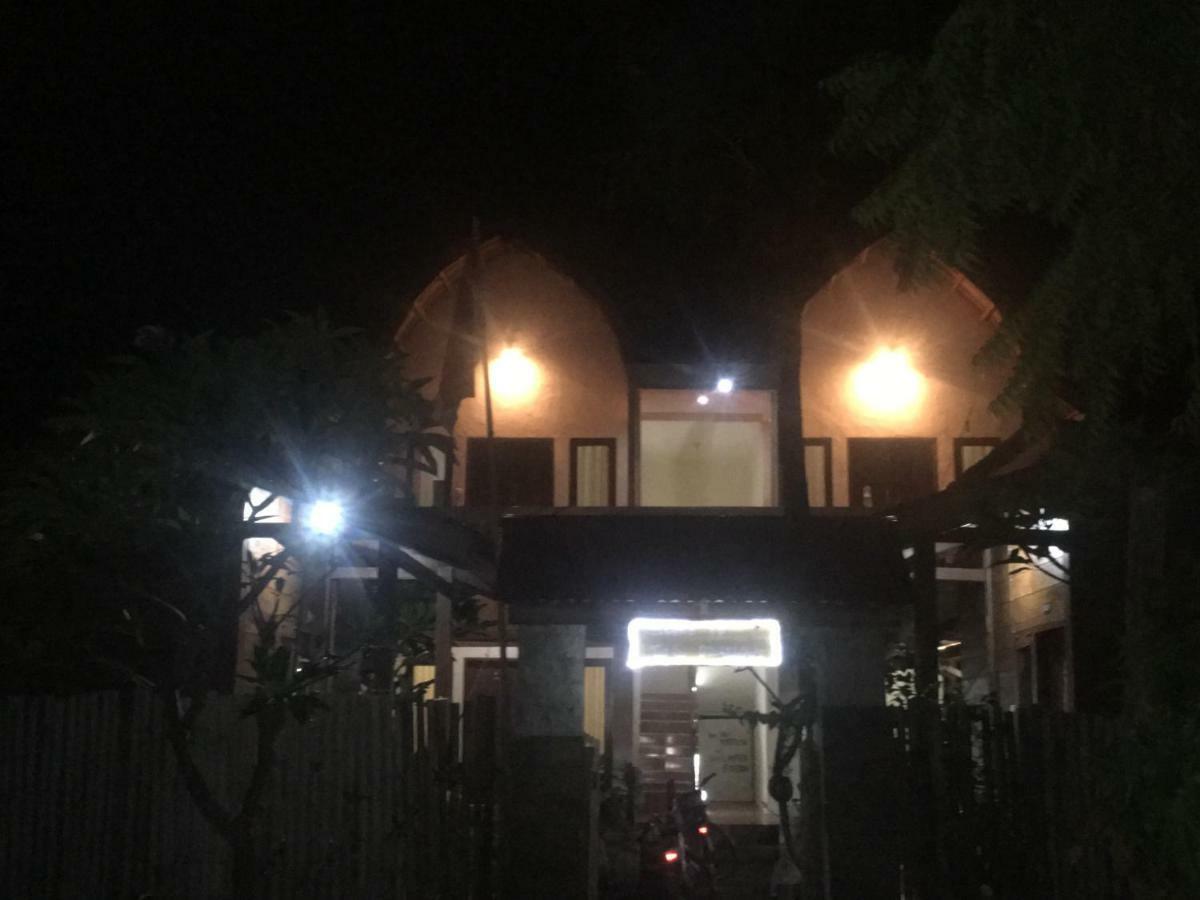 The Joe Bungalow Gili Trawangan Extérieur photo